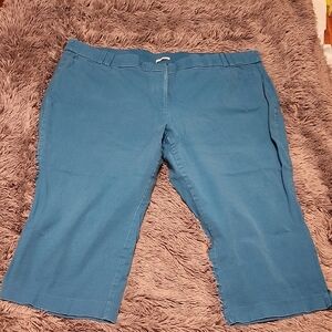 Lane Bryant Teal Capris